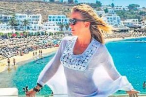 İvana Sert'den tatil pozu...
