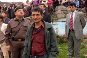 K&uuml;&ccedil;&uuml;k ailesinin bitmeyen b&uuml;y&uuml;k yangını!