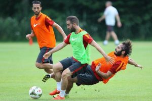 Galatasaray hazırlıklarını s&uuml;rd&uuml;r&uuml;yor