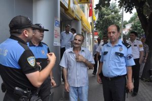 Bursa'da emniyetten afişli uyarı!