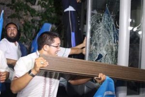 Tayland Konsolosluğu'na saldırdılar