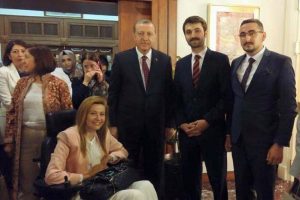Erdoğan'dan engelli milletvekiline &ouml;zel ilgi