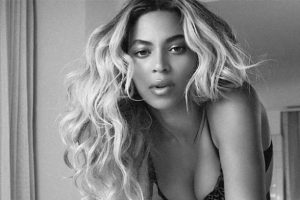 Beyonce'nin v&uuml;cudu g&ouml;kdelen olacak...