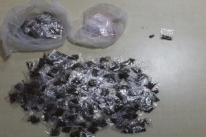 İzmir'de uyuşturucu operasyonu