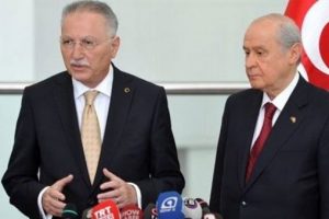 Bah&ccedil;eli Ekmeleddin İhsanoğlu'na kızdı