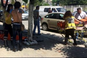 3 aylık hamile &ouml;ğretmeni &ouml;l&uuml;m durakta yakaladı