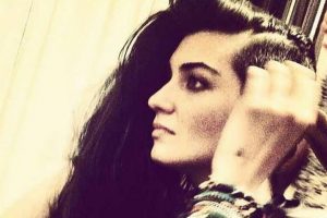 Tuba B&uuml;y&uuml;k&uuml;st&uuml;n sa&ccedil;larını kazıttı...