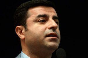 Demirtaş'tan PKK'ya &ccedil;ağrı!