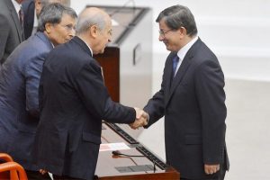 Bah&ccedil;eli'den helallik istedi!