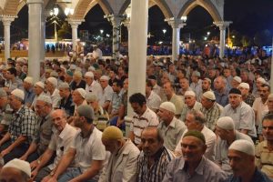 Bursa'da ramazanın huzuru Merinos'u sardı