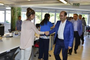 Bursa Yıldırım'da Başkan Edebali personelle bayramlaştı