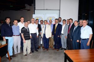 Bursa'daki Vanlılar iftar yemeğinde bir araya geldi