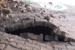 Bayram g&uuml;n&uuml; bir mahalle boşaltıldı