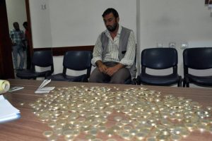 Bursa'da dilencinin oyununu zabıta bozdu
