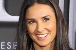 &Uuml;nl&uuml; oyuncu Demi Moore'un evinde ceset bulundu