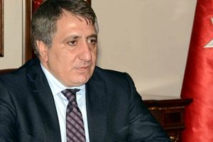 Sosyal medyada Vali İzzettin K&uuml;&ccedil;&uuml;k'e b&uuml;y&uuml;k tepki: 'Şanlıurfa'da IŞİD'li var mı?'