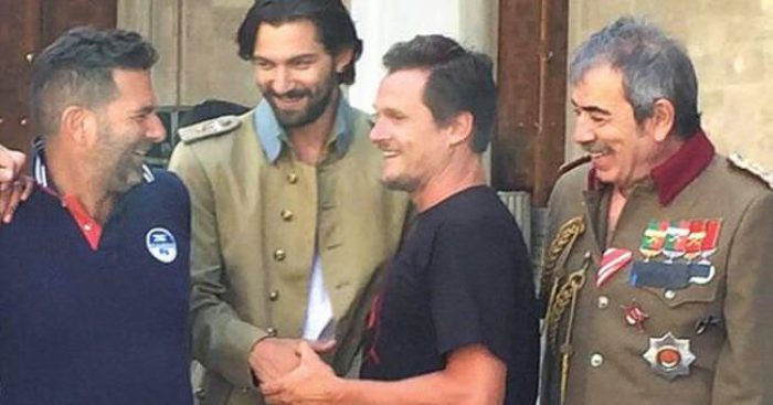 Sel&ccedil;uk Y&ouml;ntem'in ilk Hollywood deneyimi...