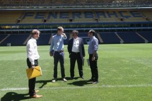 UEFA yetkilileri Ş&uuml;kr&uuml; Saracoğlu Stadı'nı gezdi