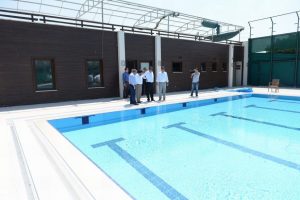 Bursa'da Soğanlı yarı olimpik y&uuml;zme havuzu yenileniyor