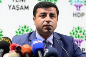 Demirtaş, Bursa'da anne ve oğlunun cenaze t&ouml;renine katılacak