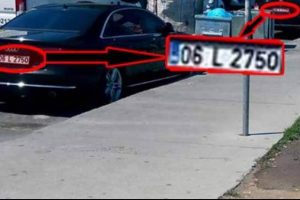 CHP-MHP sokağında aynı plaka iki ara&ccedil;ta!