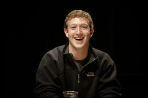 Mark Zuckerberg d&uuml;nyanın en zengin 9. kişisi