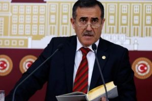 &Ouml;zkes'in istifası hakkında &ccedil;arpıcı iddia