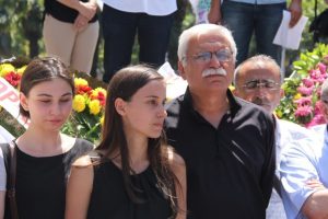 Suru&ccedil;'ta hem annesini hem ağabeyini kaybetti...