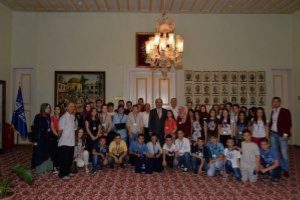 Makedonyalı yetim &ccedil;ocuklar Bursa İznik'te