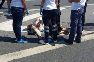 TEM'de zincirleme trafik kazası: Yola savruldular