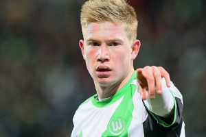 Manchester City'den De Bruyne'a servet