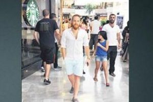 'Kışın &ccedil;alışıp yazın harcıyoruz'...