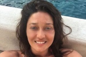 Nurg&uuml;l Yeşil&ccedil;ay'dan bikinili poz...