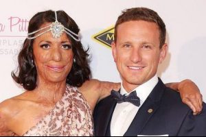 Turia Pitt ve sevgilisi Michael Hoskin nişanlandı