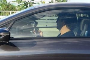 Vatan Şaşmaz trafik kurallarını hi&ccedil;e saydı...