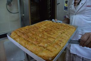 Alternatif lezzet arayanlar i&ccedil;in "hamsili" baklava