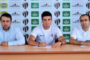 Erdi Zengin'den İneg&ouml;lspor'a 2 yıllık imza!