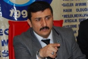 "Sınıfta kalan m&uuml;d&uuml;r&uuml; Bursa'da il milli eğitim m&uuml;d&uuml;r yardımcısı yaptılar"