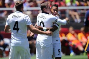 Manchester United, Barcelona'yı g&uuml;le oynaya ge&ccedil;ti:3-1