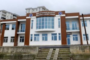 Bursa'da mahalleler sosyal donatı alanlarıyla buluşuyor