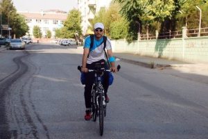 Savaşa 'dur' demek i&ccedil;in 45 ilde pedal &ccedil;evirecek