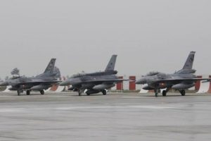 İncirlik'ten kalkan jetler 25 dakikada vurabilecek