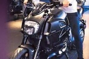75 bin liraya yeni motosiklet...
