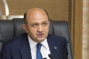 Bakan Işık'tan paydaşlara &ccedil;ağrı
