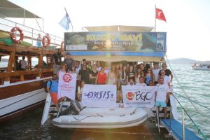Bursalı gazetecilere t&uuml;pl&uuml; dalış eğitimi