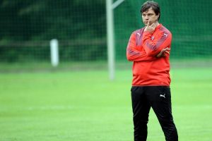 Sağlam Galatasaray'ı yakın takibe aldı
