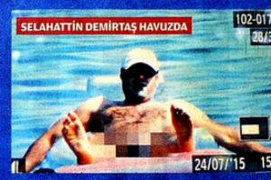 Akit Demirtaş'ın havuz fotoğrafını sans&uuml;rledi!