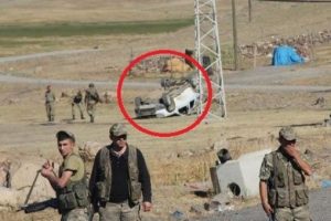 PKK'lıların ka&ccedil;tığı ara&ccedil; takla attı
