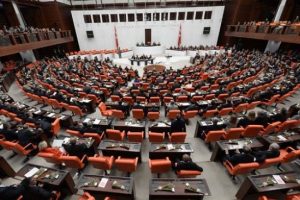 T&uuml;rkiye'nin g&ouml;z&uuml; o saate kilitlendi