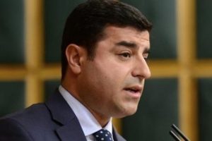 Selahattin Demirtaş'ın dokunulmazlığı i&ccedil;in fezleke!